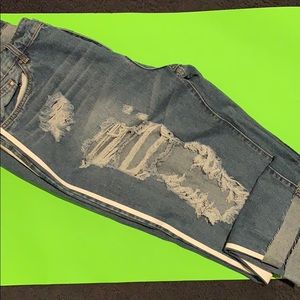 Denim boyfriend jeans